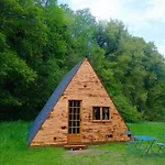 Chez Tombivouac بيرّفوندس